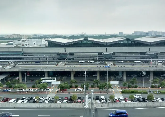 The Palm Tree Condotel Manila Airport