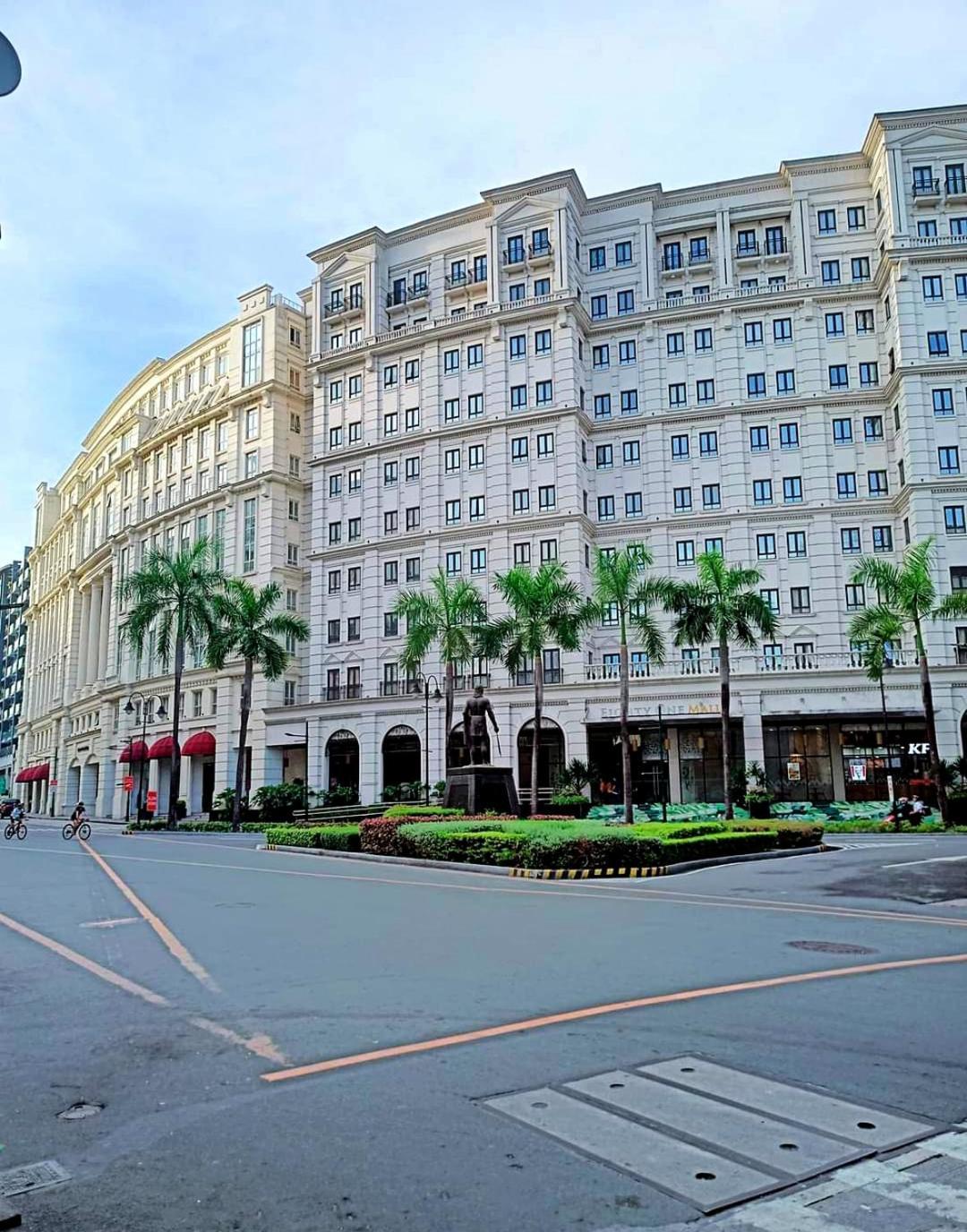 The Palm Tree Condotel Airport Manila